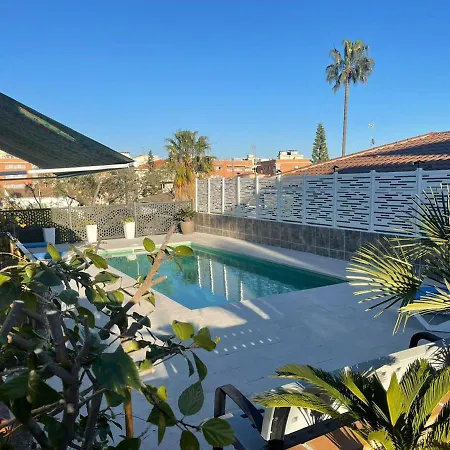 Casa Unifamiliar En *
