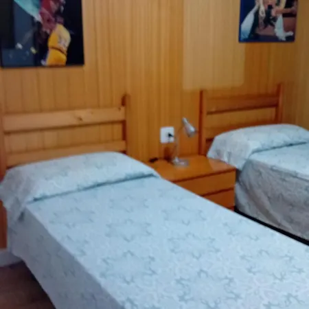 Casa Unifamiliar En * 카라펠